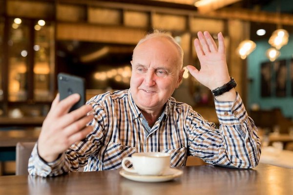 Attirer plus de clients sur LinkedIn : les meilleures stratégies éprouvées