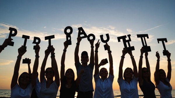 Photo de groupe team building : créez des souvenirs inoubliables